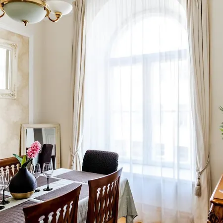 Dream - Gorgeous Two-level 3-bedroom 170m2 Tallinn